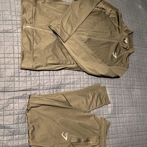 Gymshark Mens M track suit